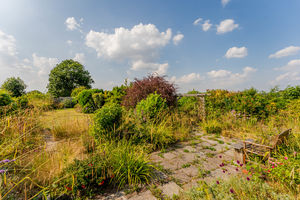Gardens- click for photo gallery